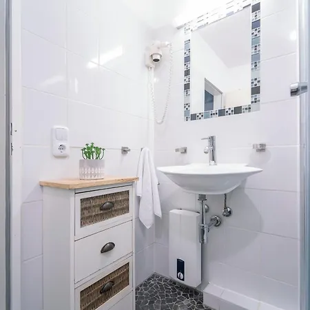 Seestrasse 43 3 Apartment *
