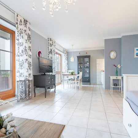 Apartman Seestrasse 43 3 *